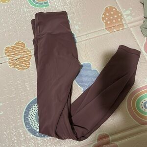 Lululemon cross over legging